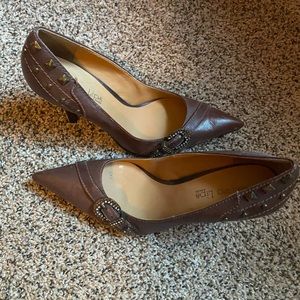 Brown sassy 4” heels.